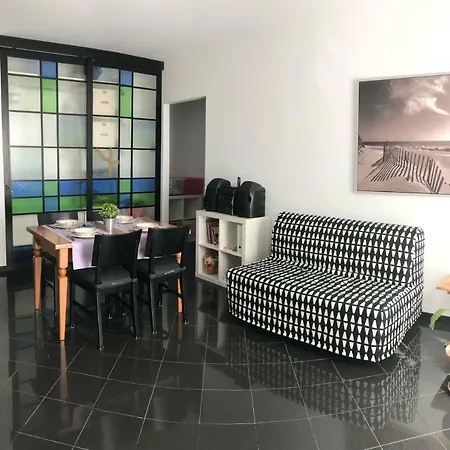 Casa Vista Mare Сasa de vacaciones Génova